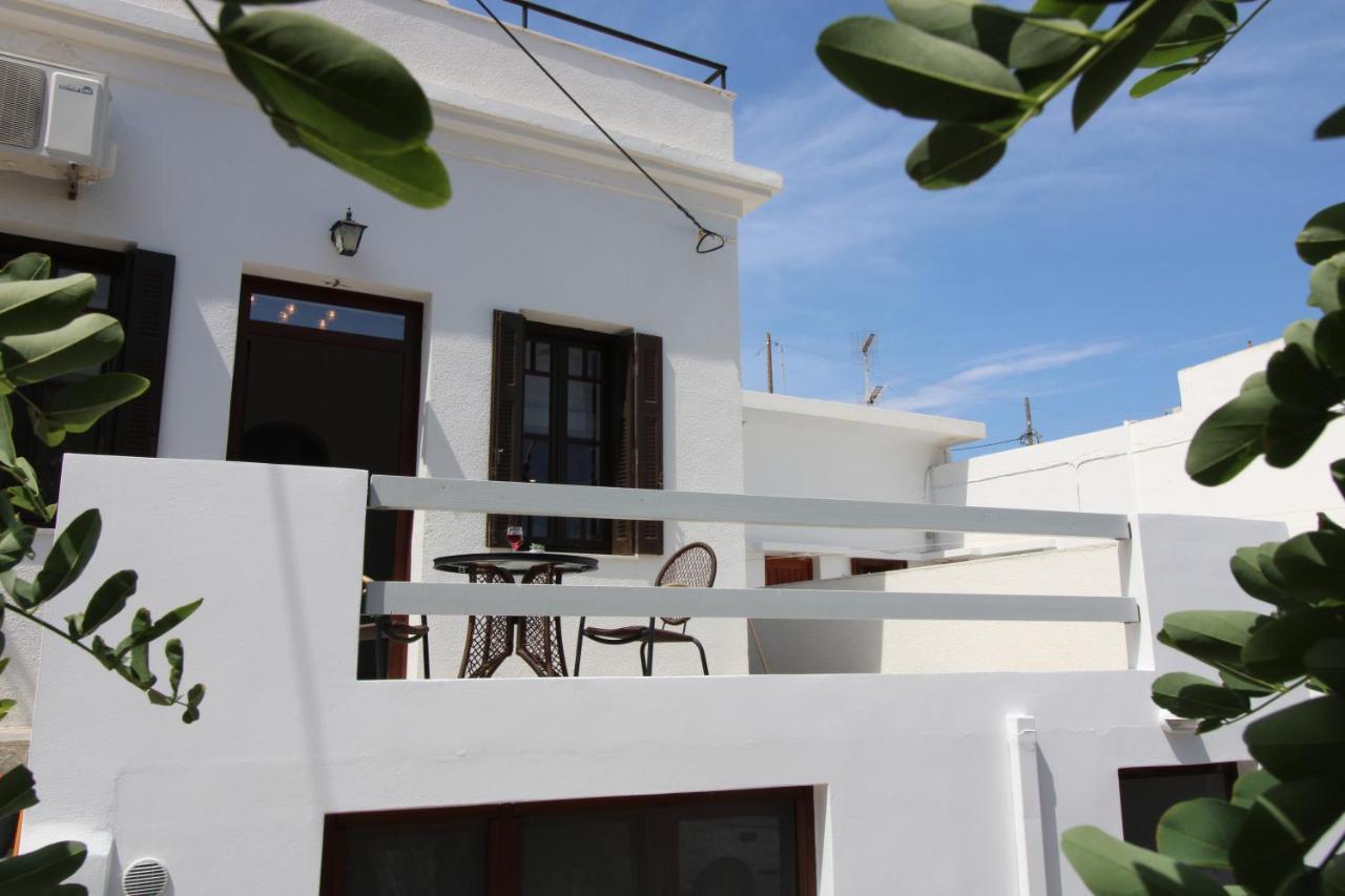 Plaka Philoxenia Apartments Экстерьер фото