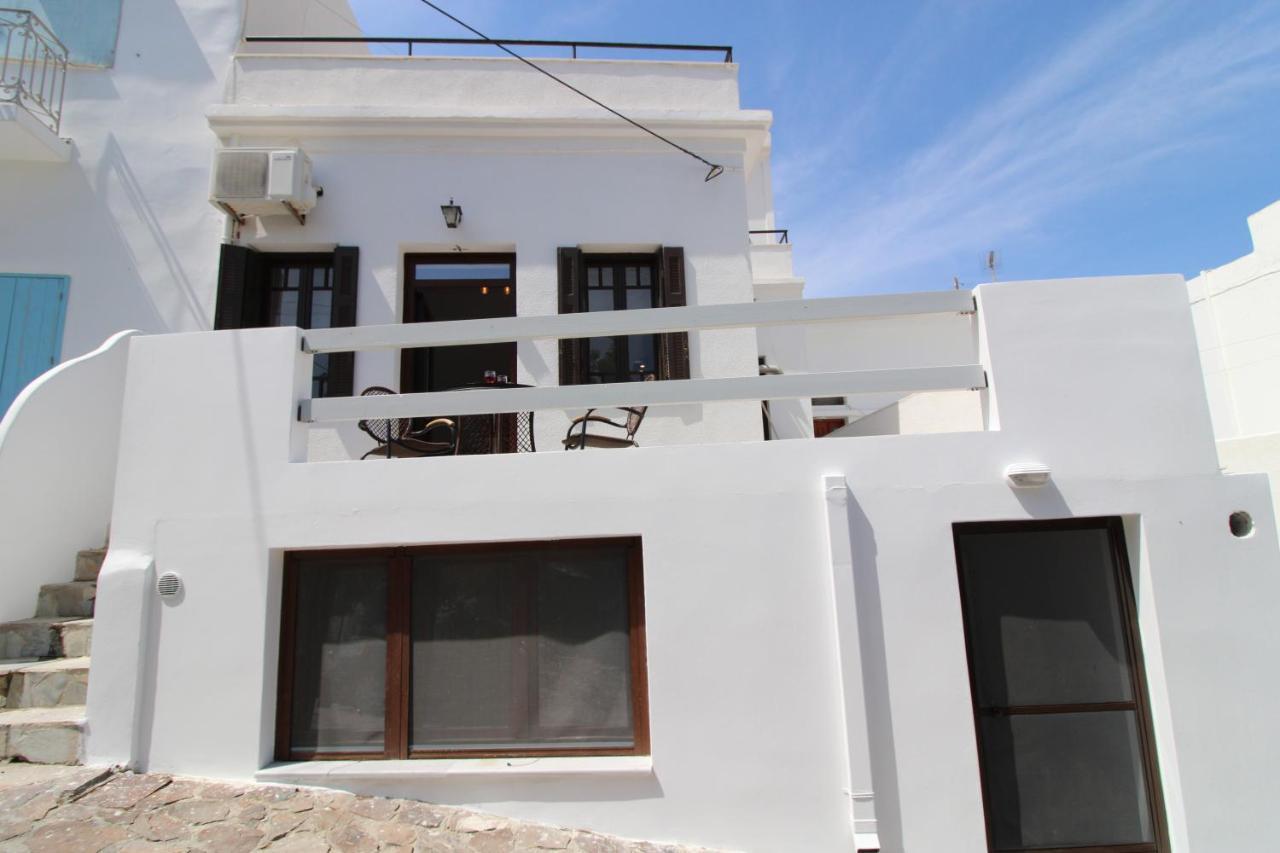 Plaka Philoxenia Apartments Экстерьер фото