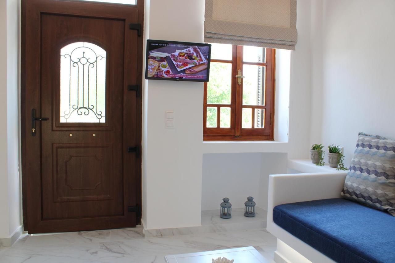 Plaka Philoxenia Apartments Экстерьер фото