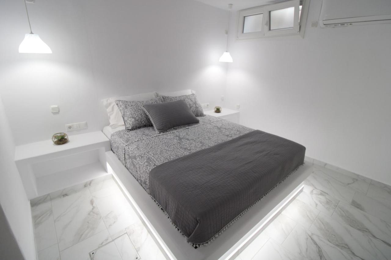 Plaka Philoxenia Apartments Экстерьер фото