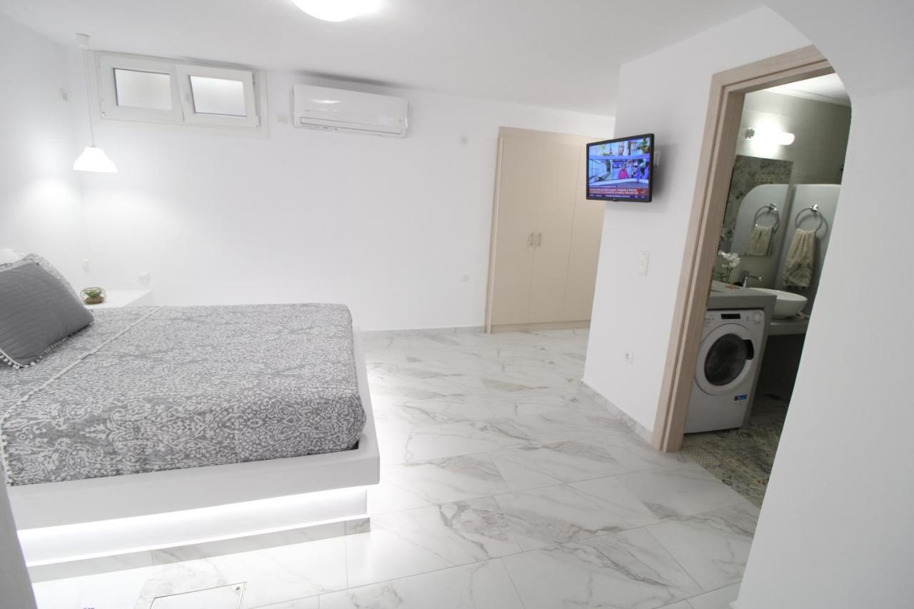 Plaka Philoxenia Apartments Экстерьер фото