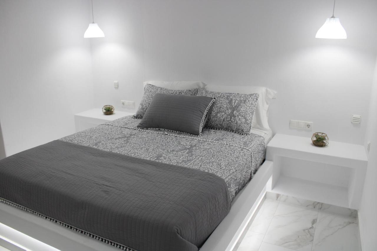 Plaka Philoxenia Apartments Экстерьер фото