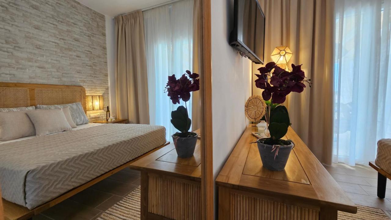 Plaka Philoxenia Apartments Экстерьер фото