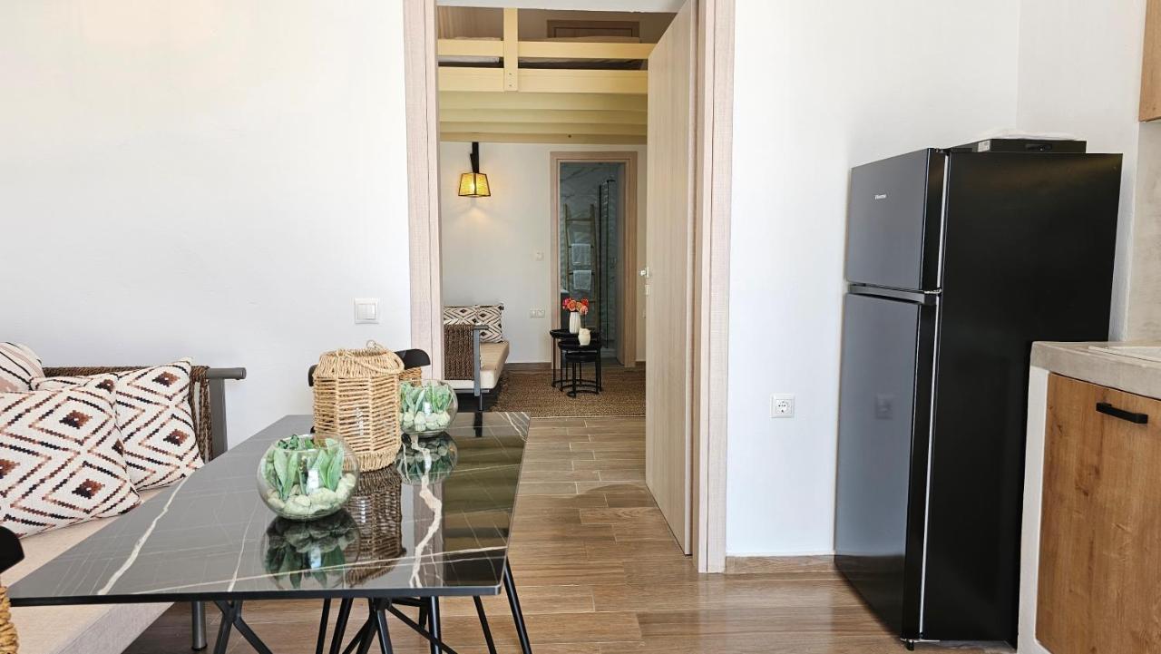 Plaka Philoxenia Apartments Экстерьер фото